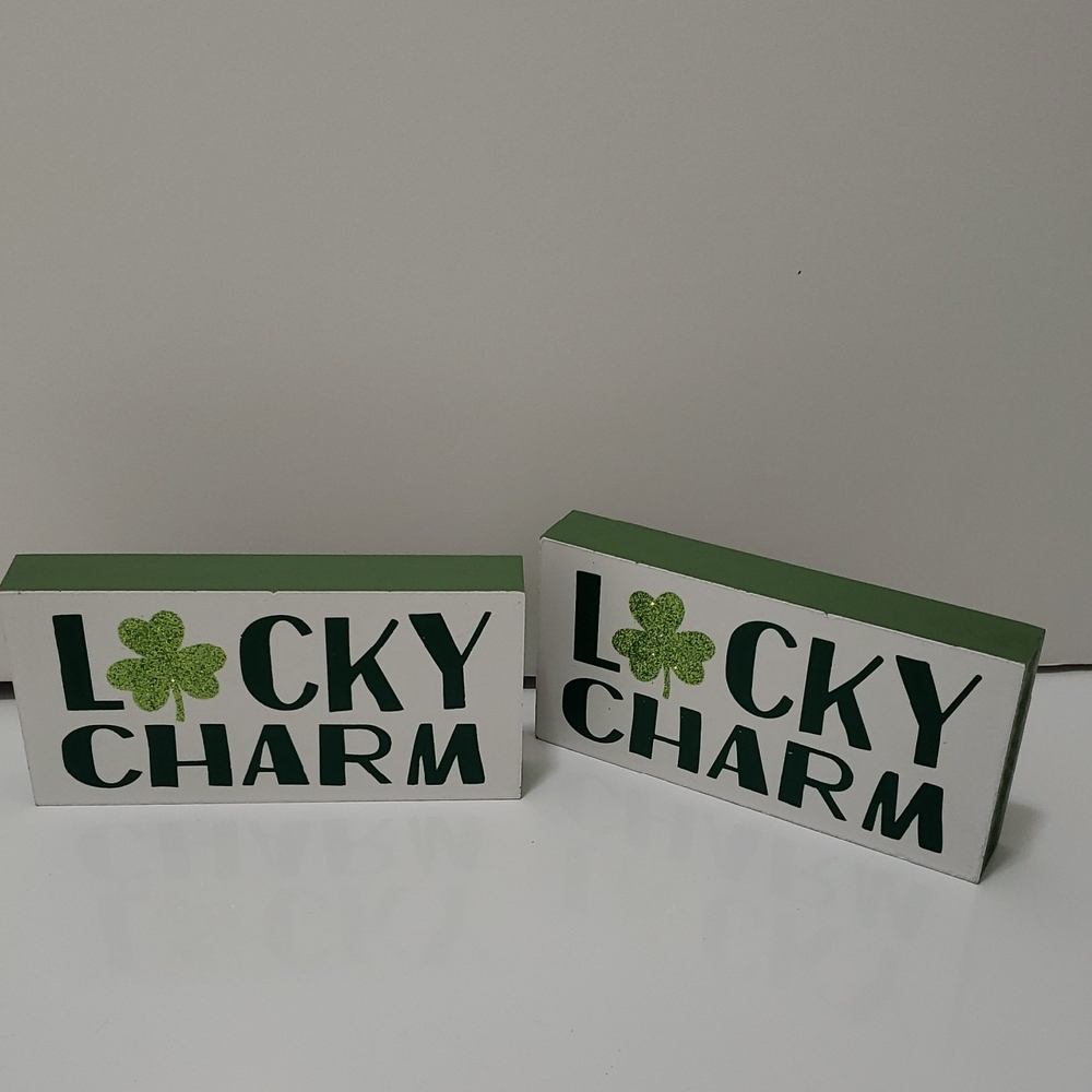 NWT St. Patrick's Day Wooden Tabletop Decor with Glitter Shamrock Celebrate It